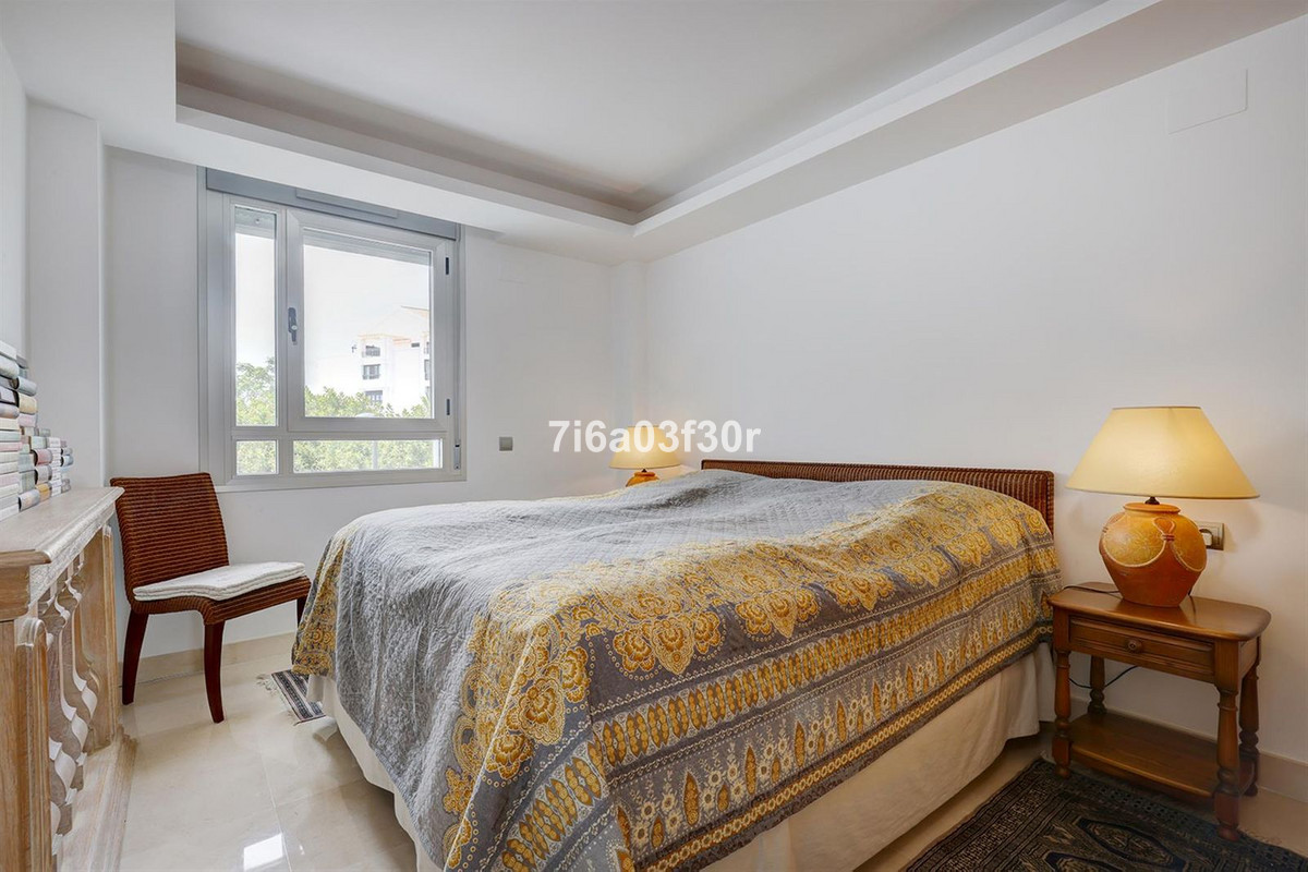 Appartement te koop in San Pedro de Alcántara | 3 slaapkamers H5368105