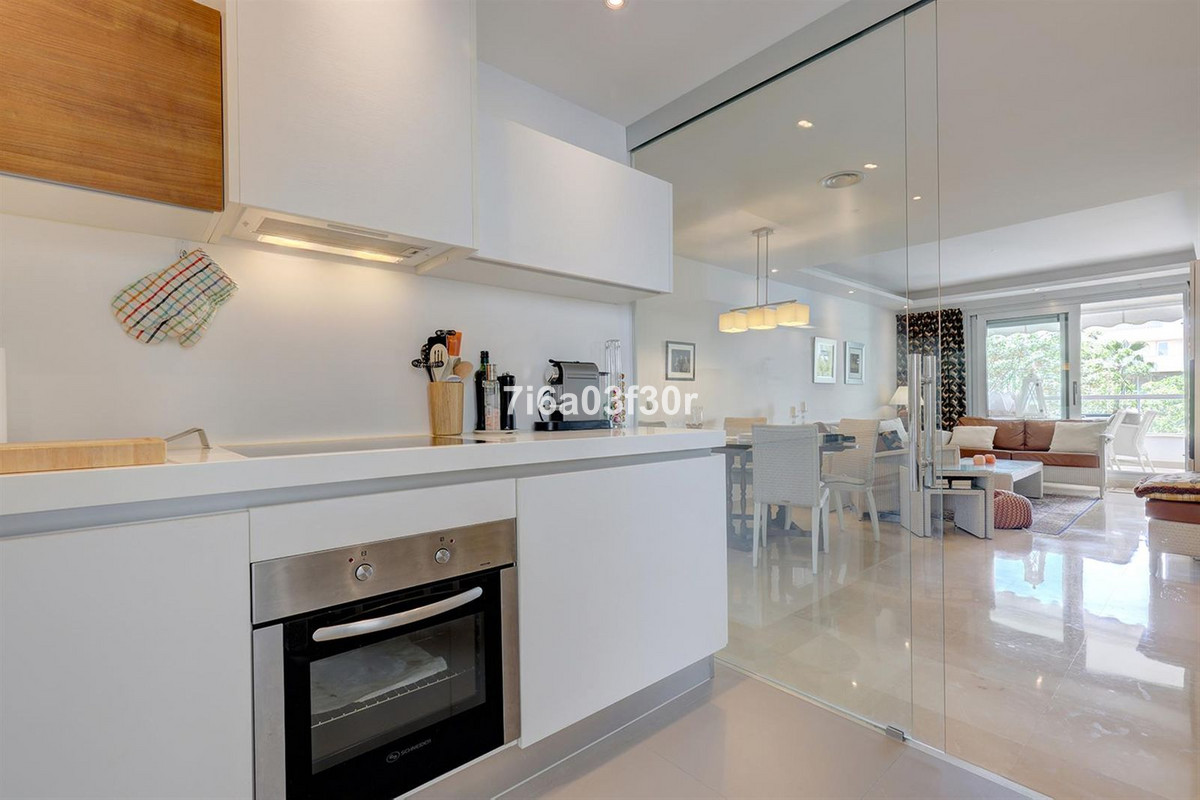 Appartement te koop in San Pedro de Alcántara | 3 slaapkamers H5368105