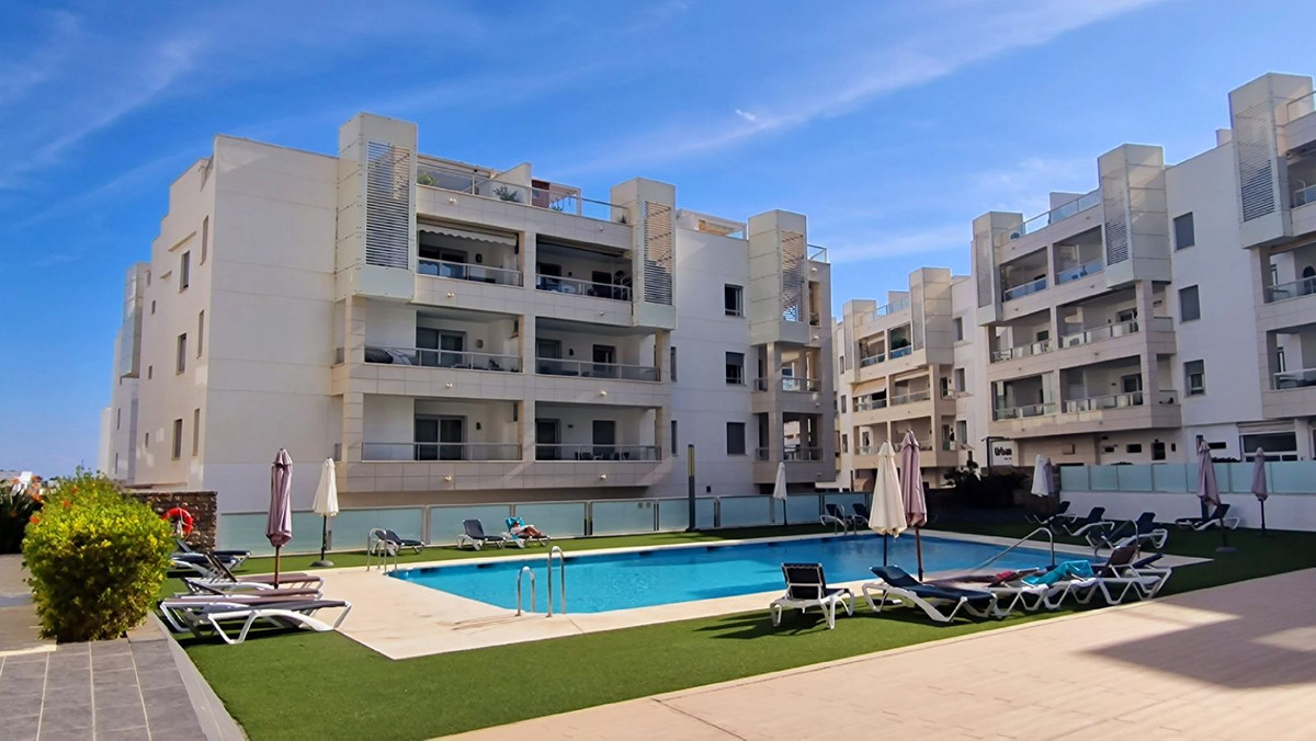Appartement te koop in San Pedro de Alcántara | 3 slaapkamers H5369218