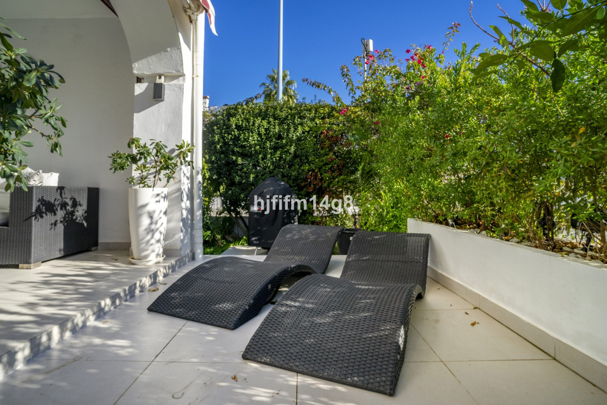 Appartement te koop in San Pedro de Alcántara | 2 slaapkamers H5371969