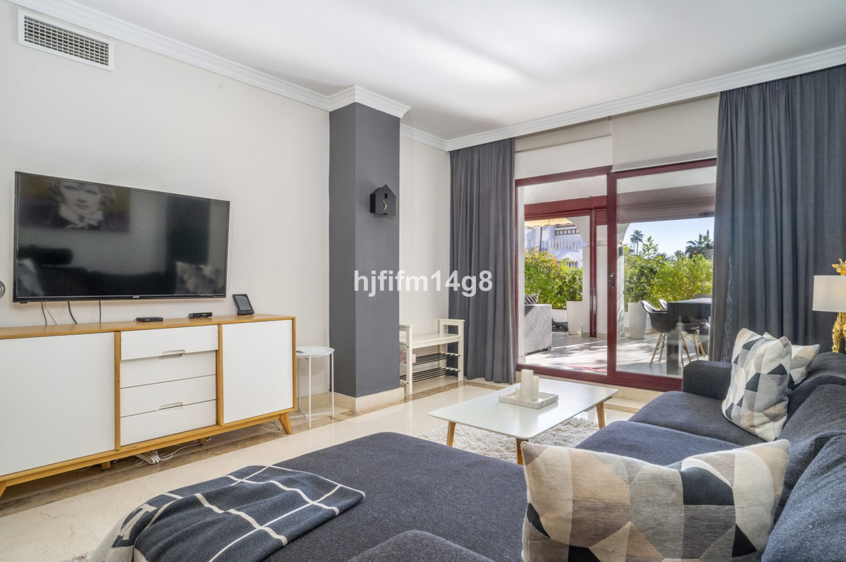 Appartement te koop in San Pedro de Alcántara | 2 slaapkamers H5371969