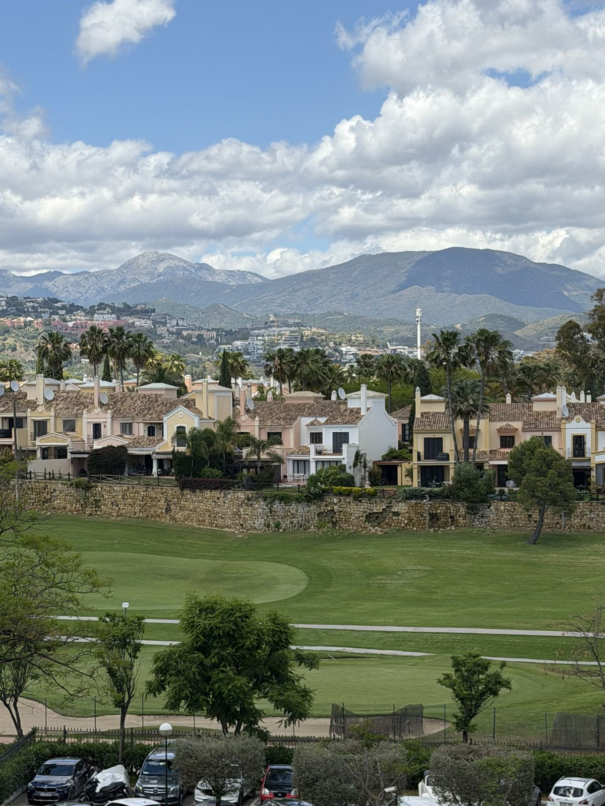 Appartement te koop in San Pedro de Alcántara | 2 slaapkamers H5373826