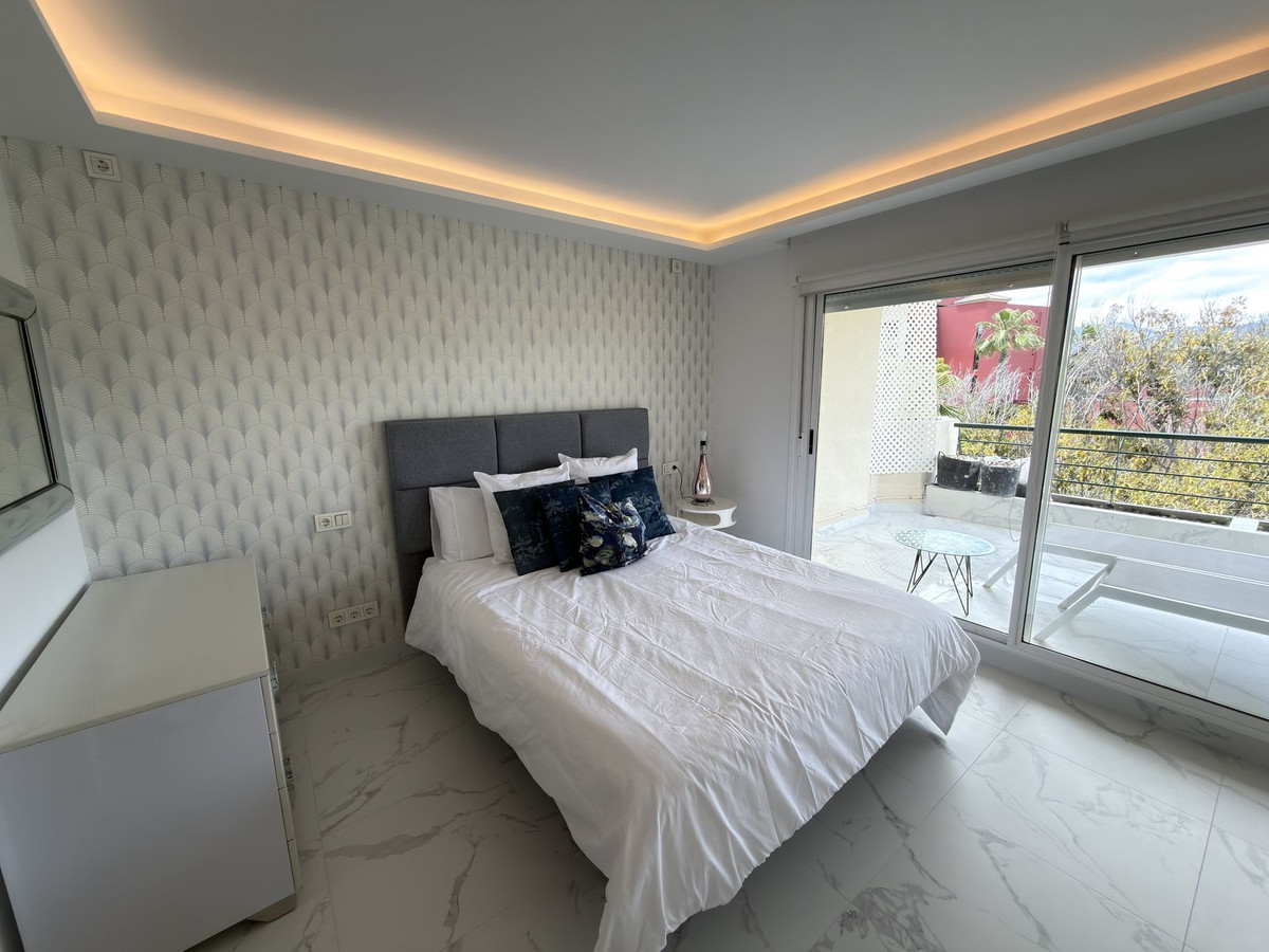 Appartement te koop in San Pedro de Alcántara | 2 slaapkamers H5373826