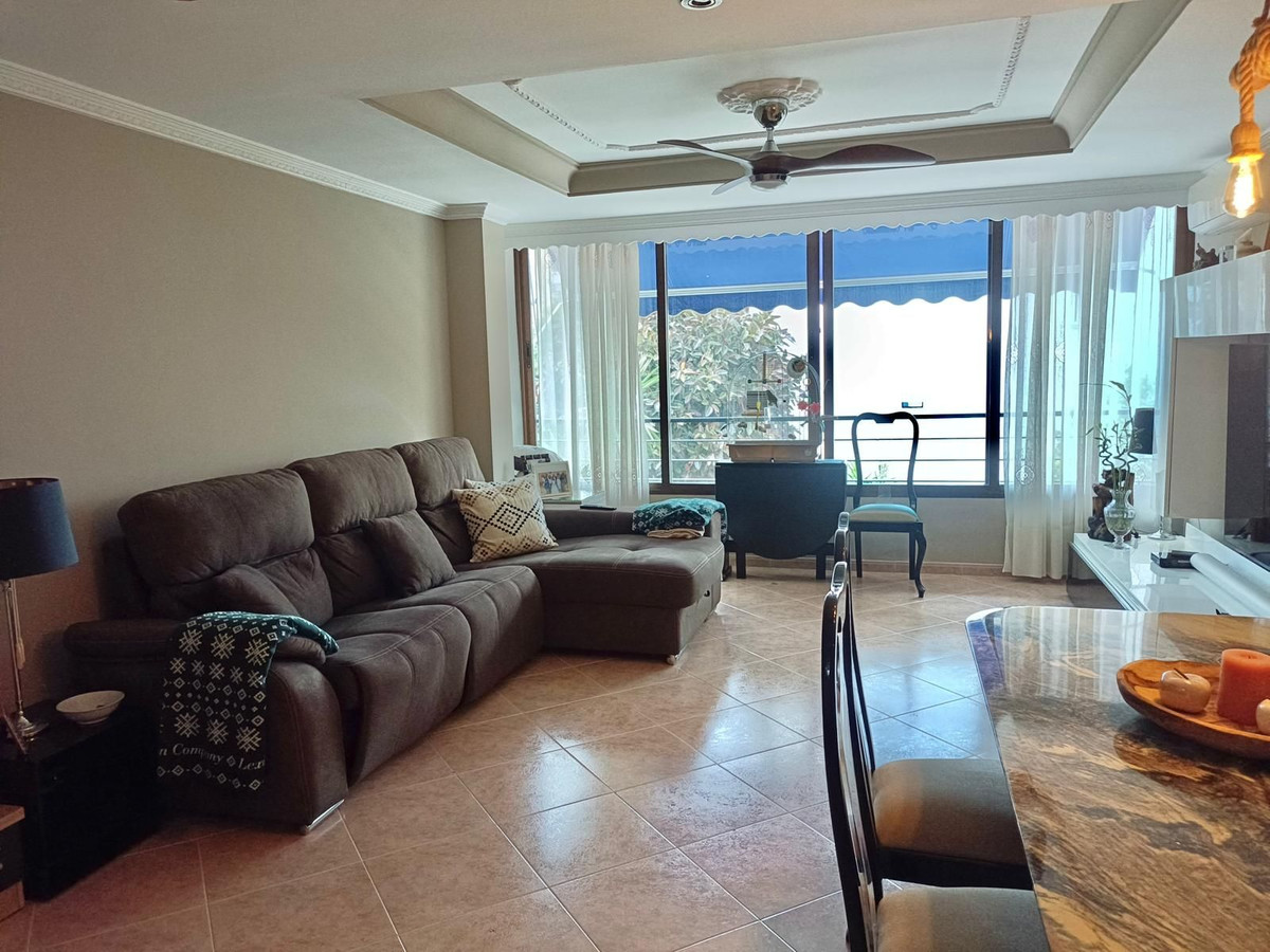 Appartement te koop in San Pedro de Alcántara | 3 slaapkamers H5377852