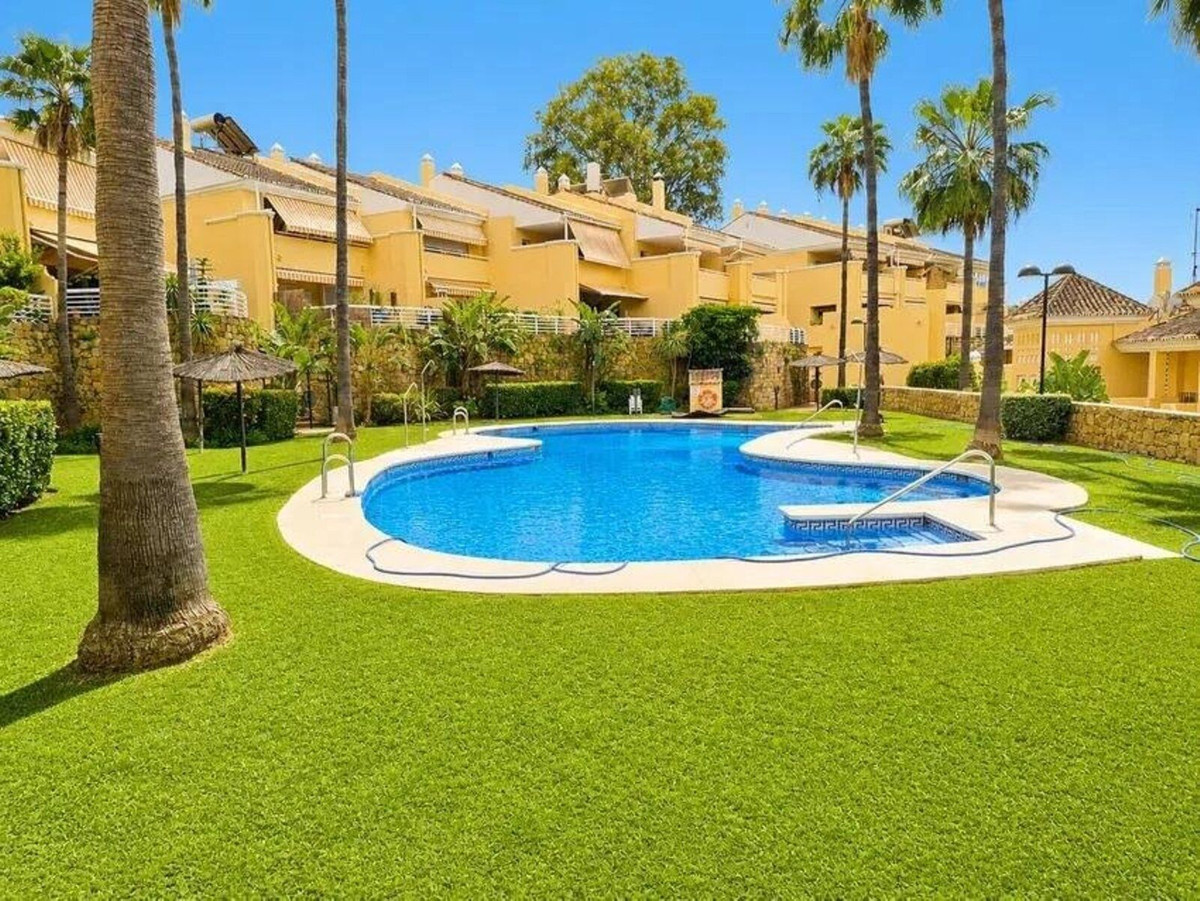 Appartement te koop in San Pedro de Alcántara | 3 slaapkamers H5379697