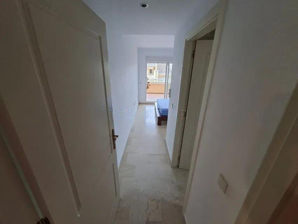 Appartement te koop in San Pedro de Alcántara | 3 slaapkamers H5379697