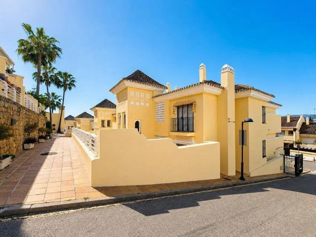 Appartement te koop in San Pedro de Alcántara | 3 slaapkamers H5379697