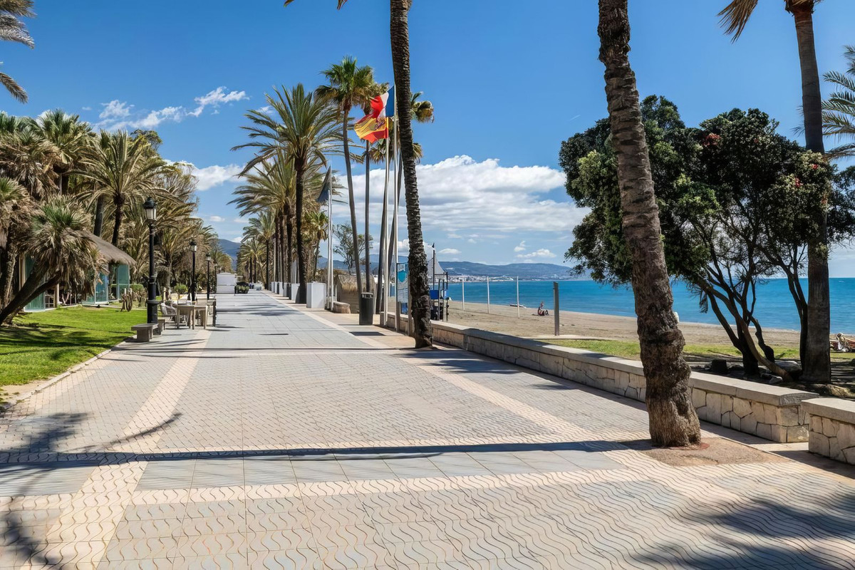 Appartement te koop in San Pedro de Alcántara | 3 slaapkamers H5387032