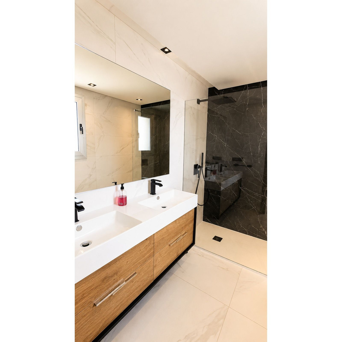 Property main view 14