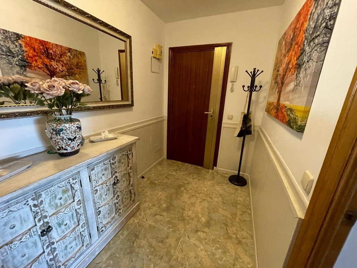 Appartement te koop in San Pedro de Alcántara | 4 slaapkamers H5389048
