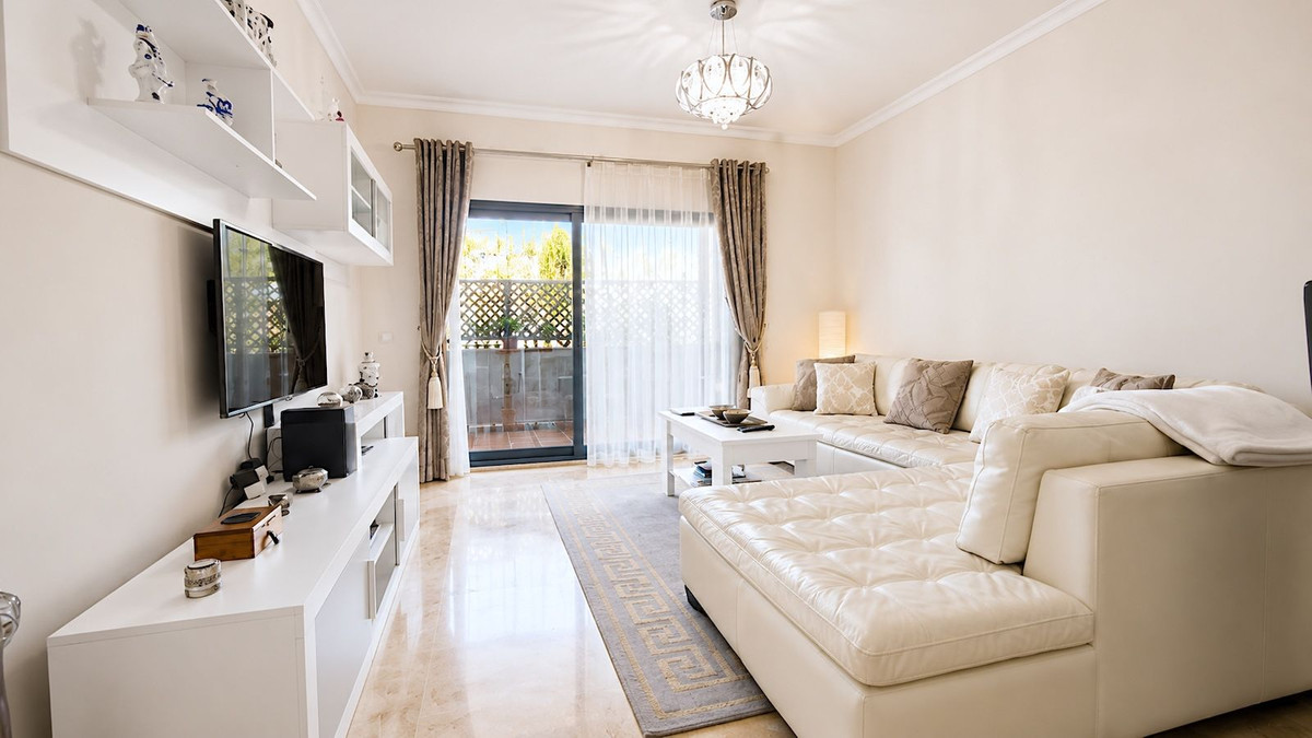 Appartement te koop in San Pedro de Alcántara | 2 slaapkamers H5398630