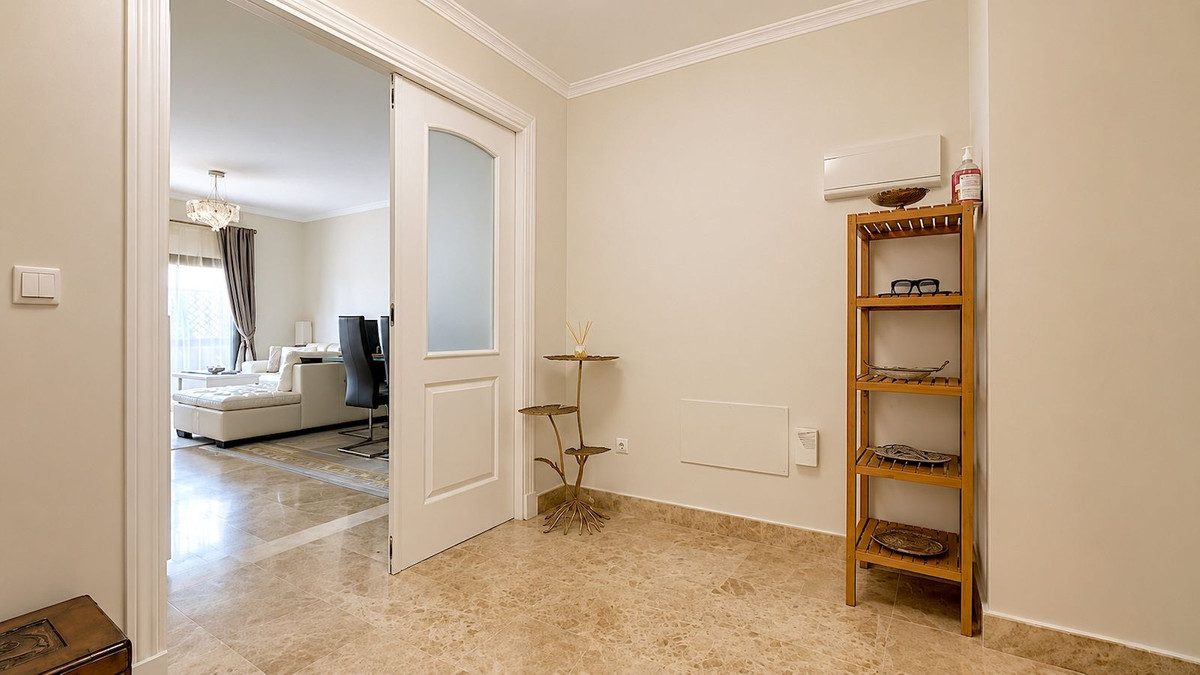 Appartement te koop in San Pedro de Alcántara | 2 slaapkamers H5398630