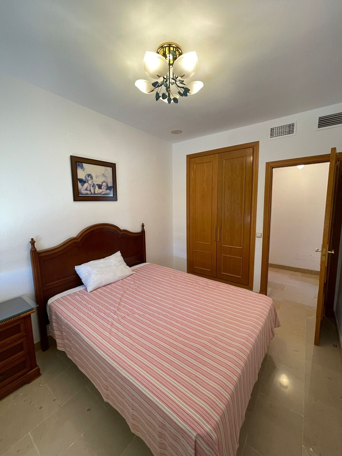 Appartement te koop in San Pedro de Alcántara | 3 slaapkamers H5401003