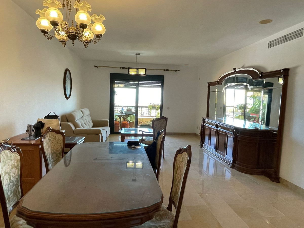Appartement te koop in San Pedro de Alcántara | 3 slaapkamers H5401003
