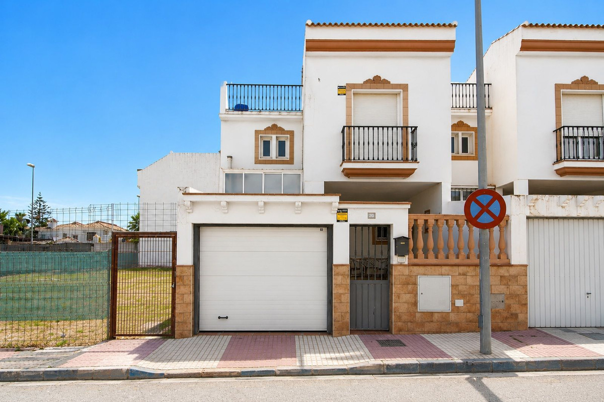 Appartement te koop in San Pedro de Alcántara | 4 slaapkamers H5406427