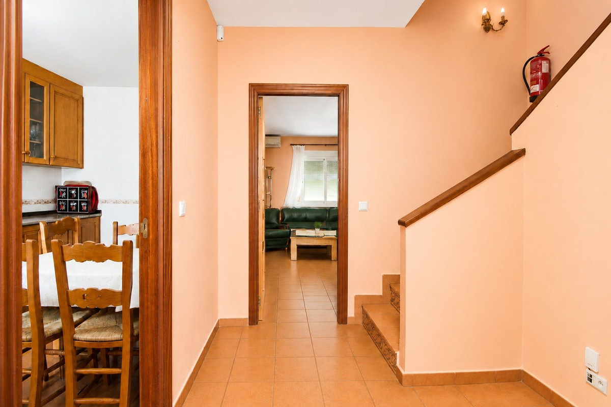 Appartement te koop in San Pedro de Alcántara | 4 slaapkamers H5406427