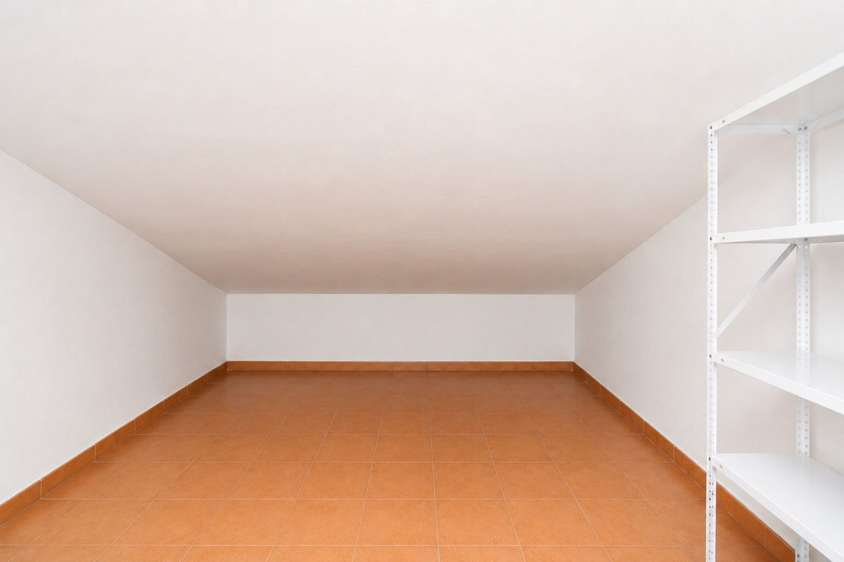 Appartement te koop in San Pedro de Alcántara | 4 slaapkamers H5406427