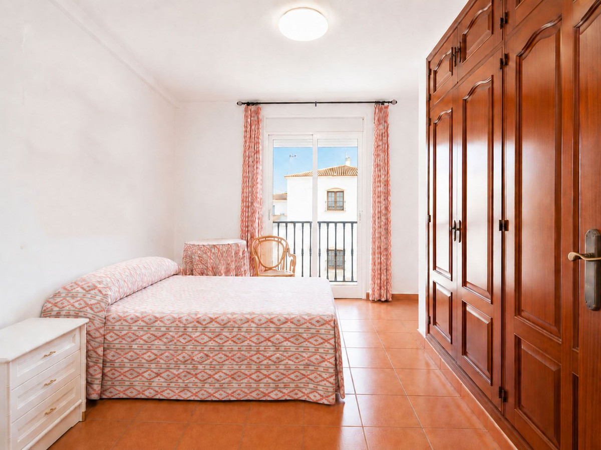 Appartement te koop in San Pedro de Alcántara | 4 slaapkamers H5406427