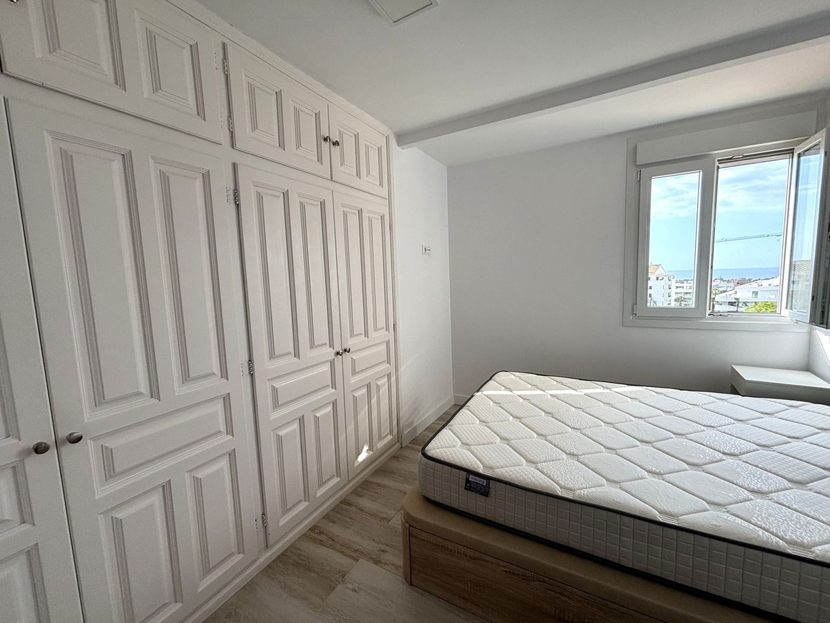 Appartement te koop in San Pedro de Alcántara | 3 slaapkamers H5414767