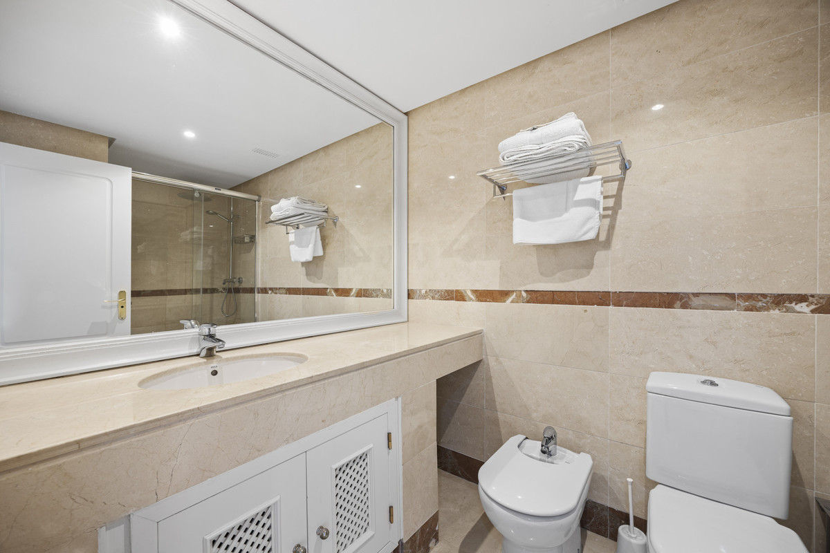 Appartement te koop in San Pedro de Alcántara | 3 slaapkamers H5421379