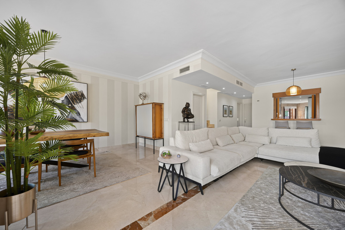 Appartement te koop in San Pedro de Alcántara | 3 slaapkamers H5421379
