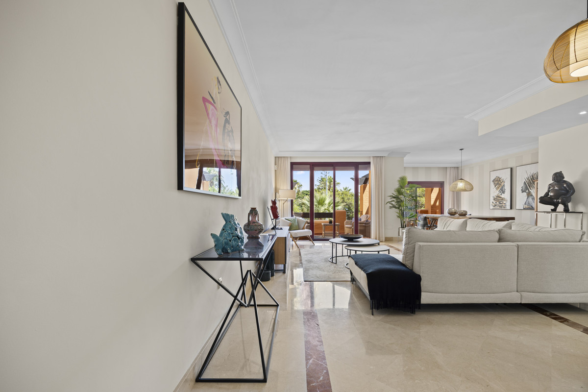 Appartement te koop in San Pedro de Alcántara | 3 slaapkamers H5421379