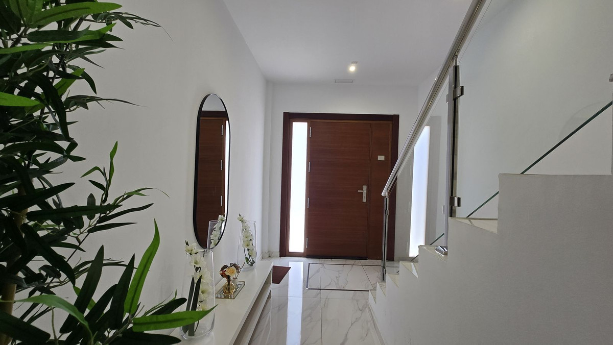 Property main view 25