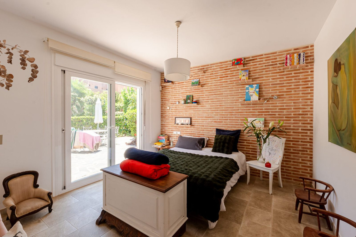 Appartement te koop in San Pedro de Alcántara | 4 slaapkamers H5433838