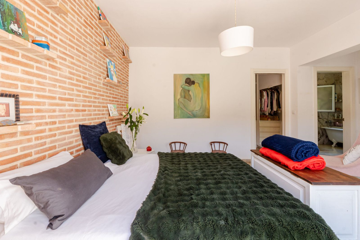 Appartement te koop in San Pedro de Alcántara | 4 slaapkamers H5433838