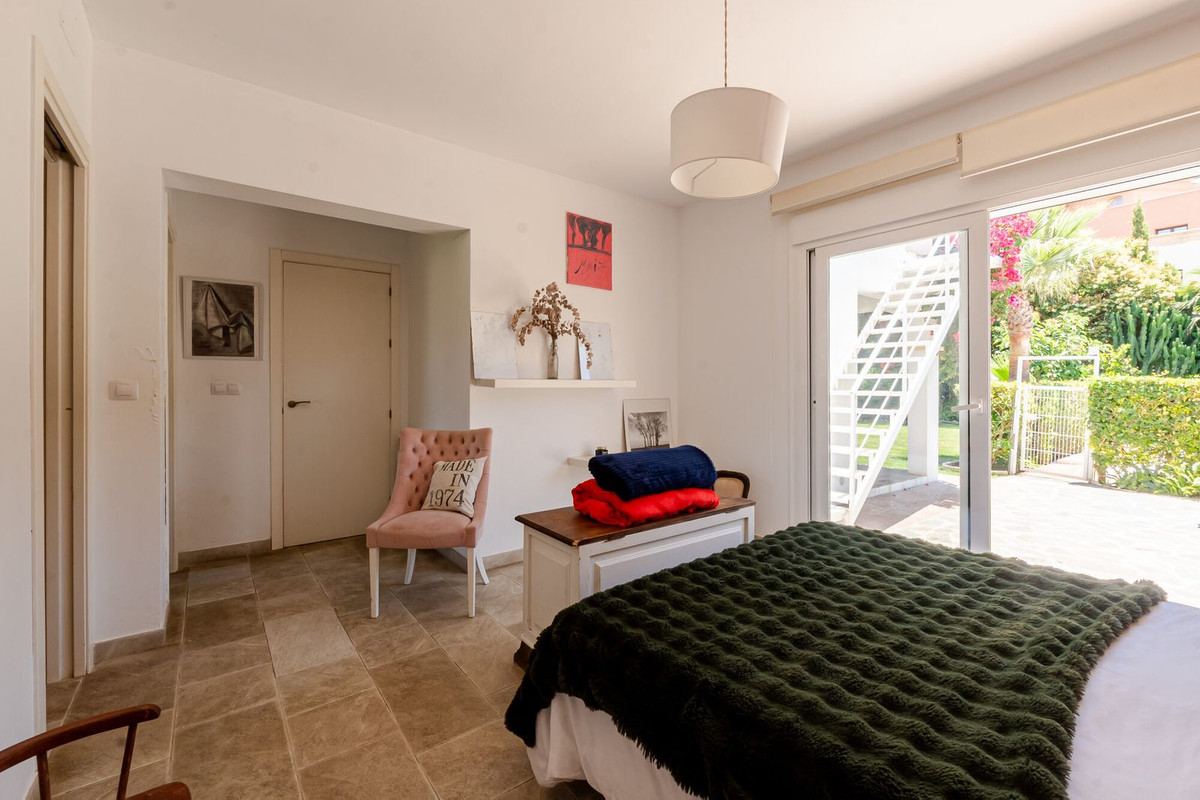 Appartement te koop in San Pedro de Alcántara | 4 slaapkamers H5433838