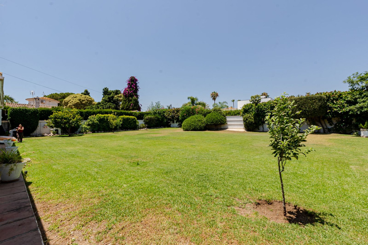 Appartement te koop in San Pedro de Alcántara | 4 slaapkamers H5433838