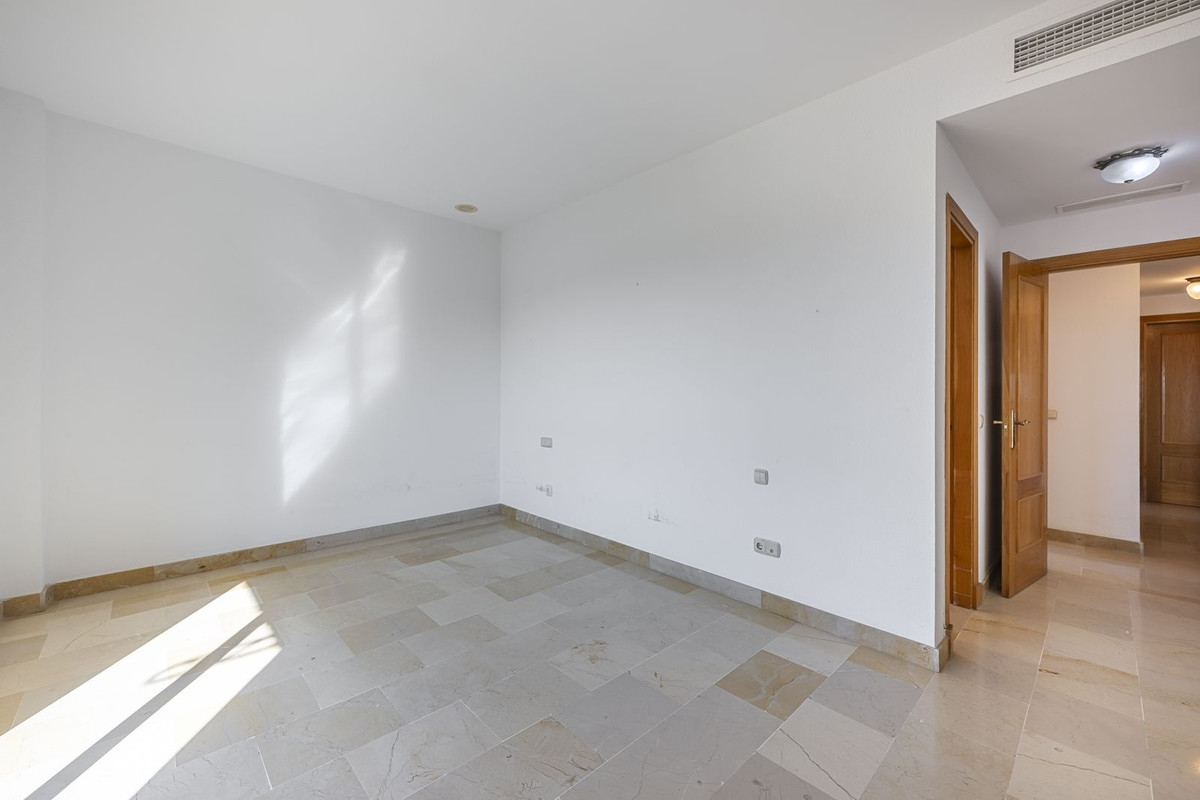 Appartement te koop in San Pedro de Alcántara | 3 slaapkamers H5434876