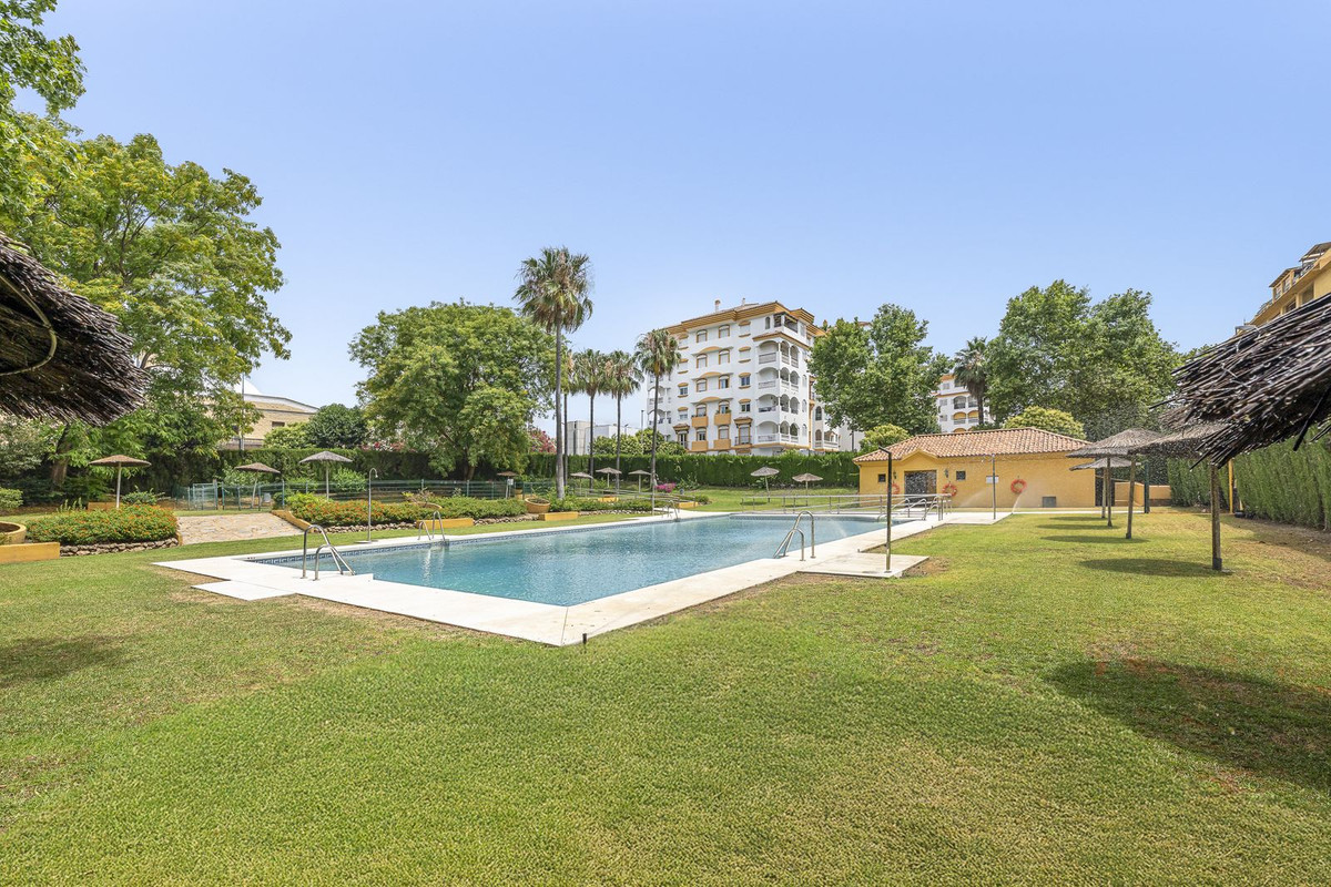 Appartement te koop in San Pedro de Alcántara | 3 slaapkamers H5434876