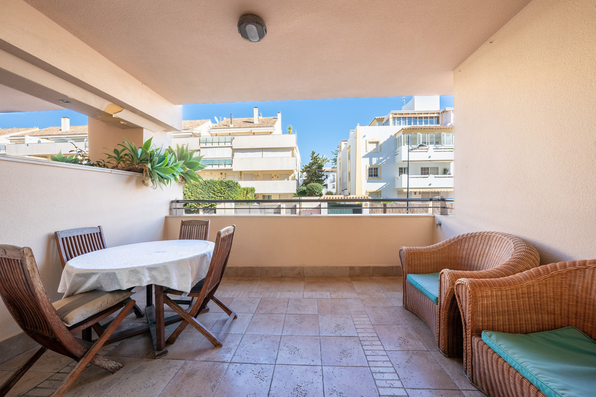 Appartement te koop in San Pedro de Alcántara | 2 slaapkamers H5441668