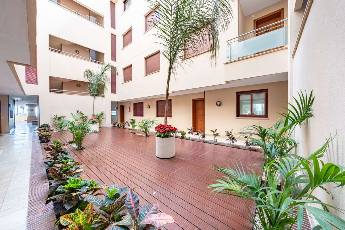 Appartement te koop in San Pedro de Alcántara | 2 slaapkamers H5441668