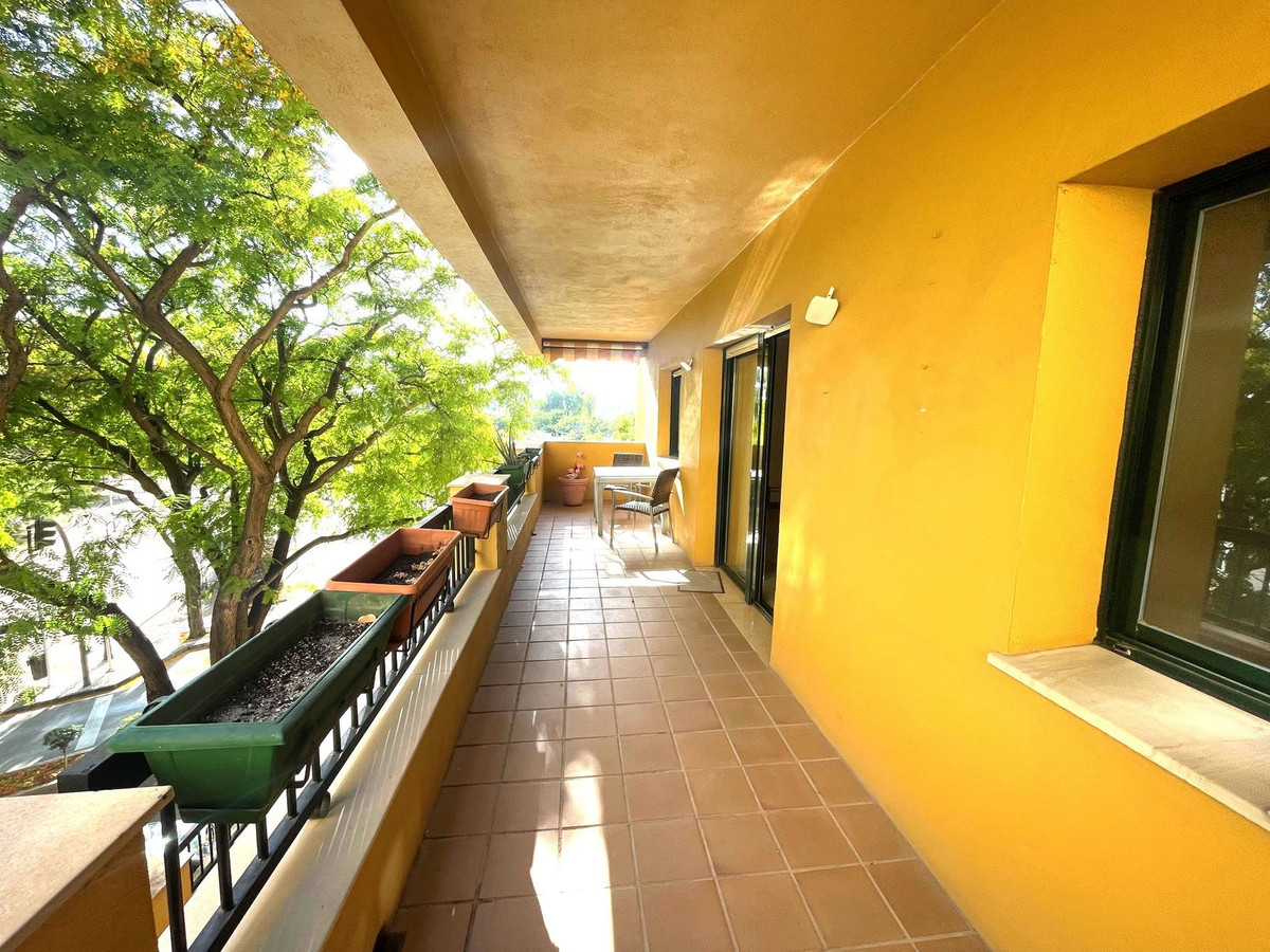 Appartement te koop in San Pedro de Alcántara | 3 slaapkamers H5452099