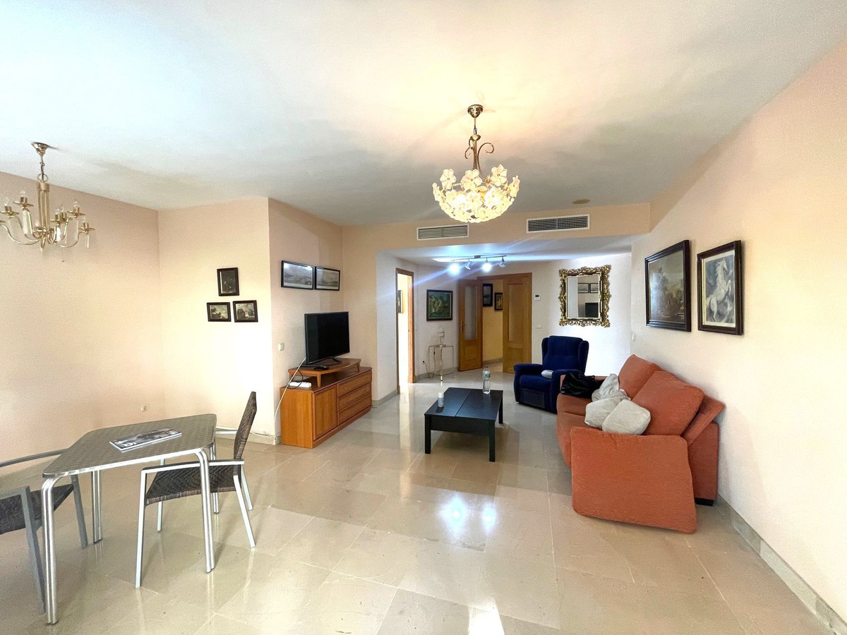 Appartement te koop in San Pedro de Alcántara | 3 slaapkamers H5452099