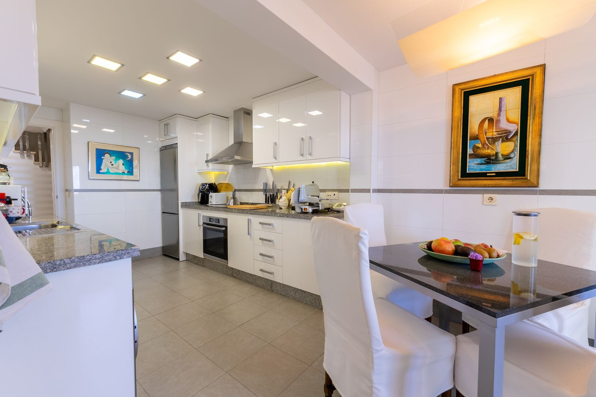 Appartement te koop in San Pedro de Alcántara | 2 slaapkamers H5452324