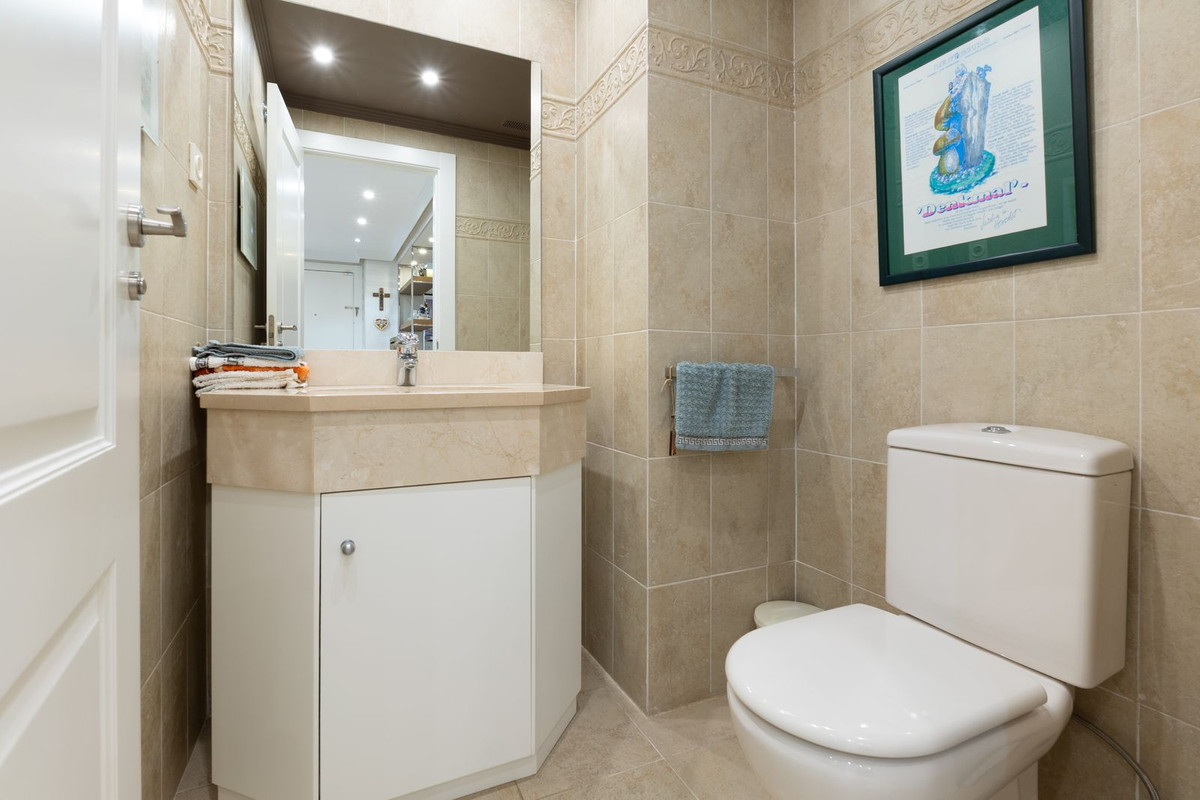 Appartement te koop in San Pedro de Alcántara | 2 slaapkamers H5452324