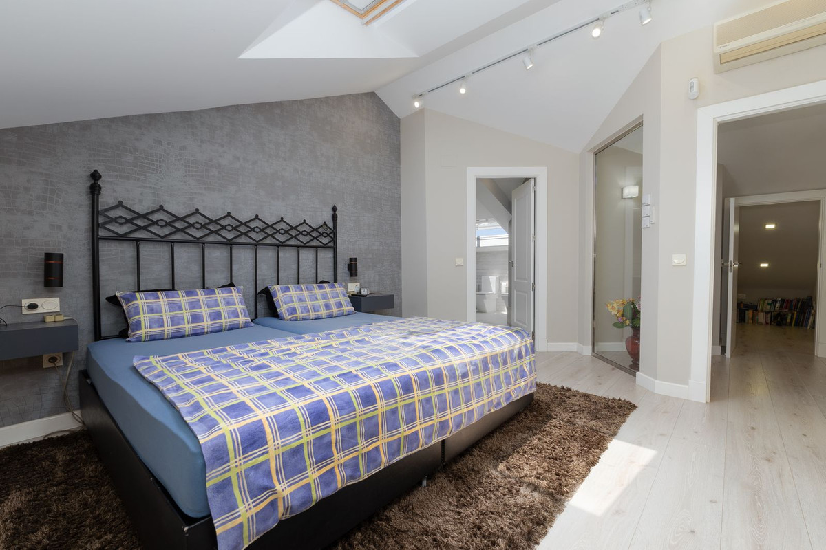 Appartement te koop in San Pedro de Alcántara | 2 slaapkamers H5452324