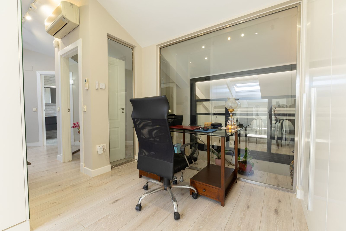 Appartement te koop in San Pedro de Alcántara | 2 slaapkamers H5452324
