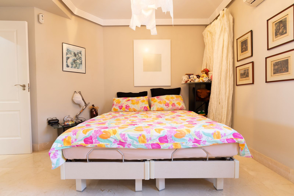 Appartement te koop in San Pedro de Alcántara | 2 slaapkamers H5452324