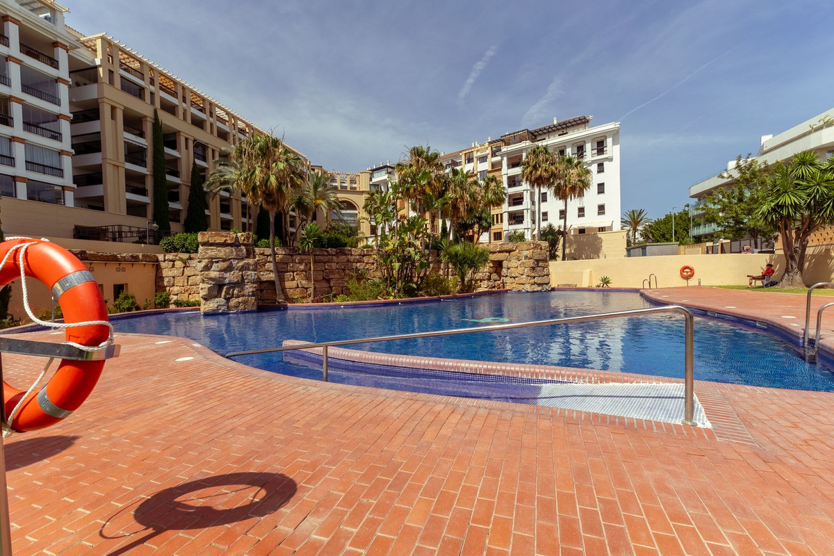 Appartement te koop in San Pedro de Alcántara | 2 slaapkamers H5452324
