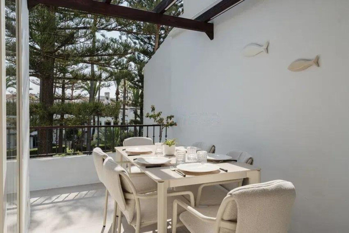 Appartement te koop in San Pedro de Alcántara | 3 slaapkamers H5455933