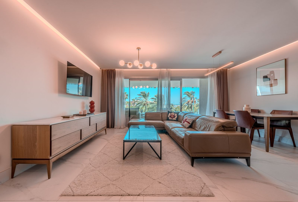 Appartement te koop in San Pedro de Alcántara | 3 slaapkamers H5470630