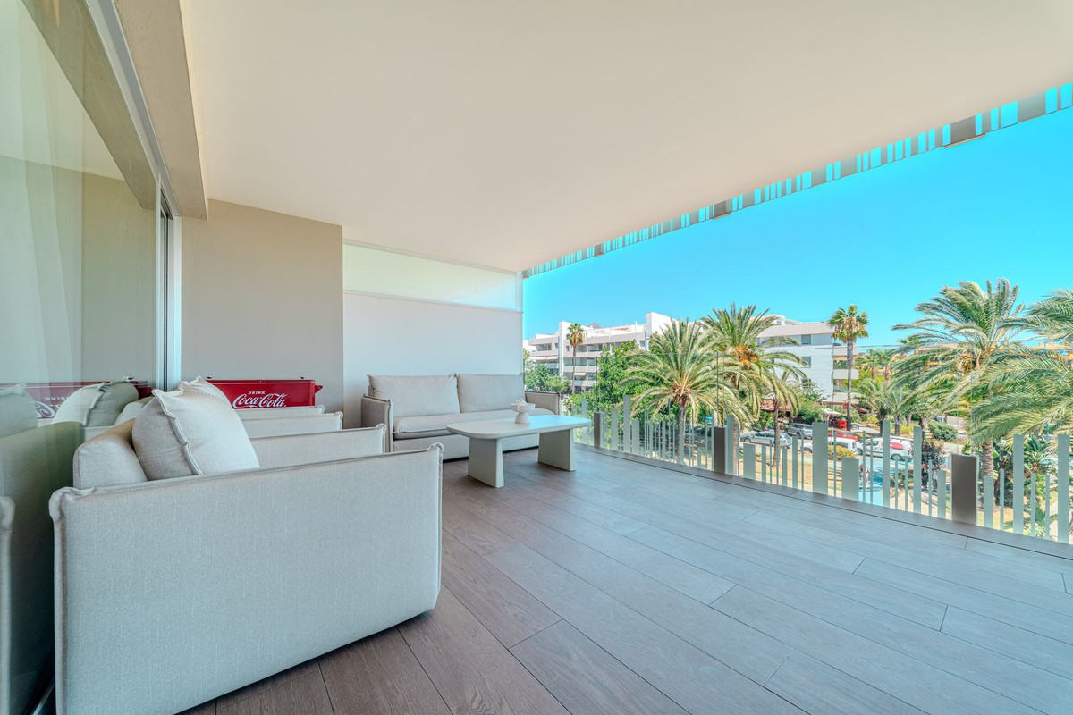 Appartement te koop in San Pedro de Alcántara | 3 slaapkamers H5470630