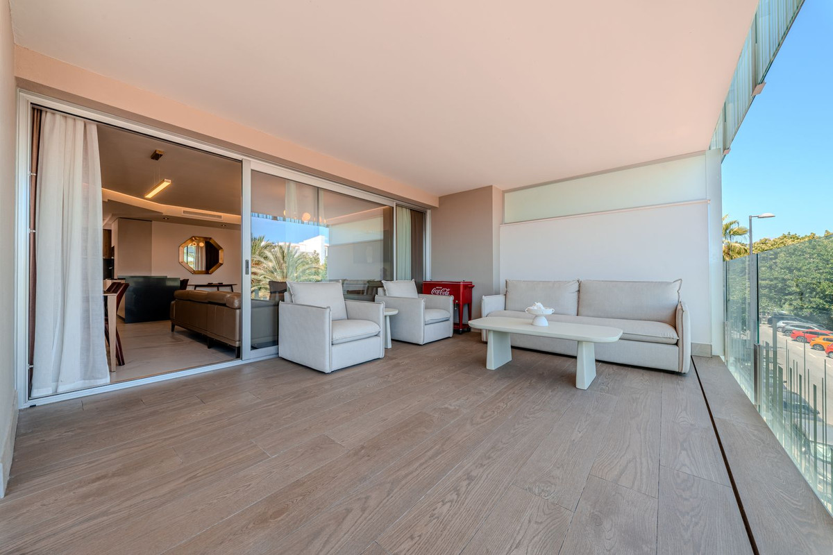 Appartement te koop in San Pedro de Alcántara | 3 slaapkamers H5470630