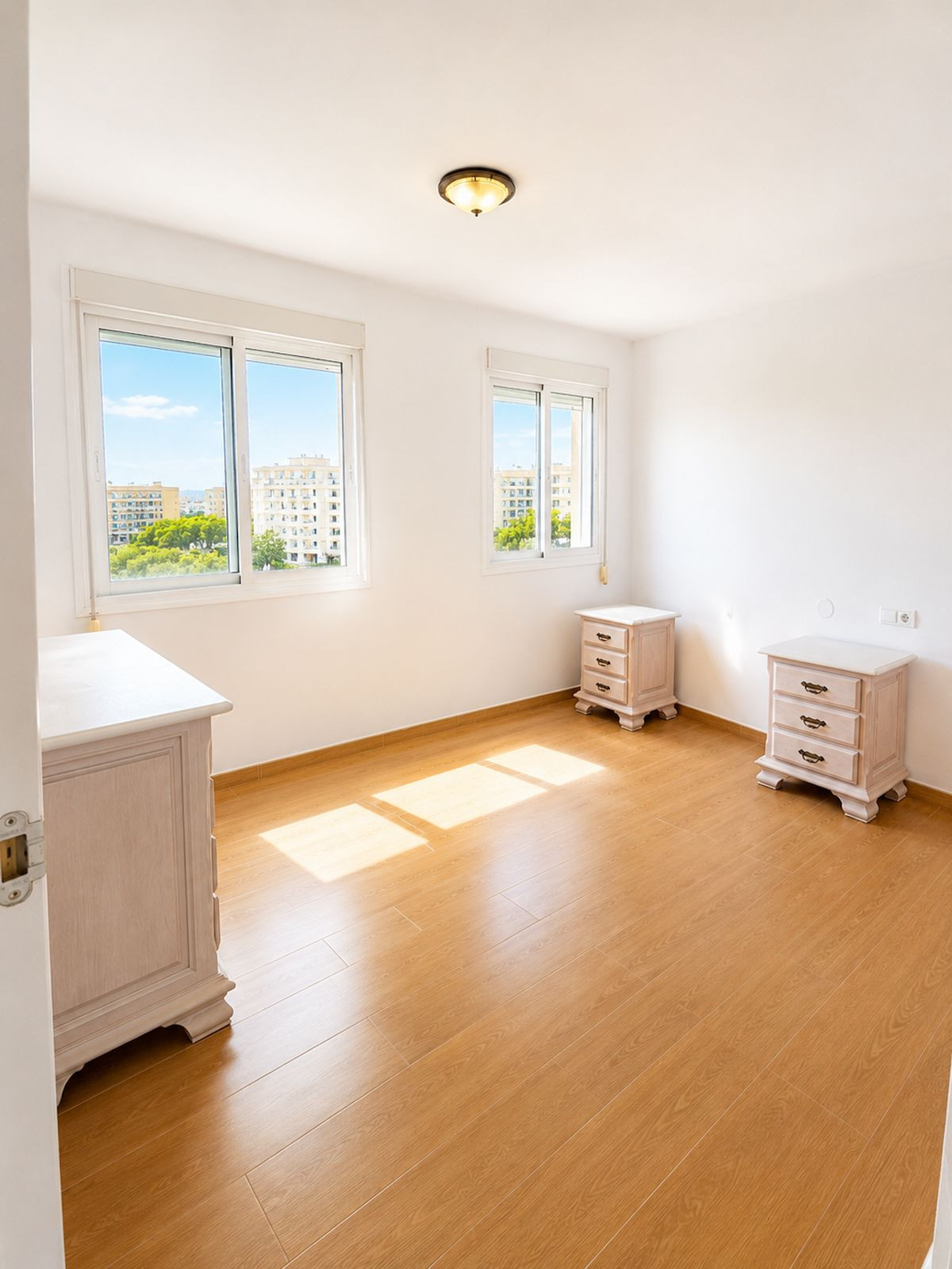 Appartement te koop in San Pedro de Alcántara | 4 slaapkamers H5478055