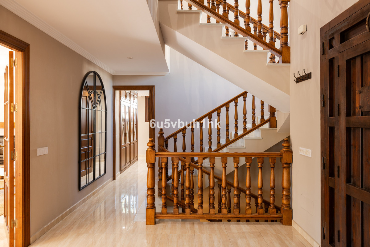 Huis te koop in San Pedro de Alcántara | 4 slaapkamers H5485627