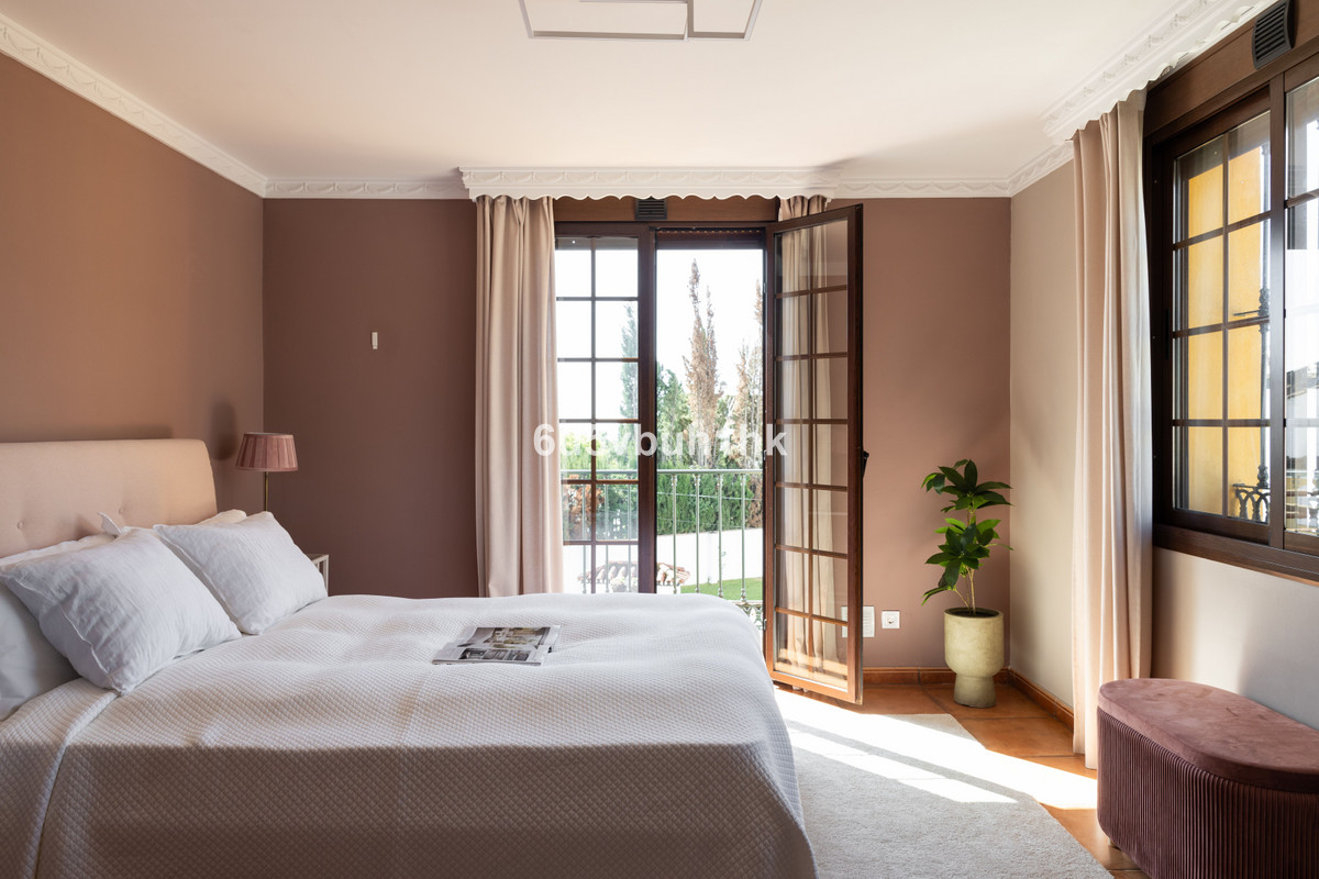 Huis te koop in San Pedro de Alcántara | 4 slaapkamers H5485627